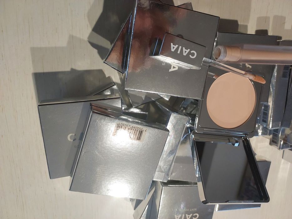 Puder Caia Soft Focus Translucent