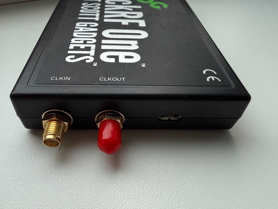 HackRF One Great Scott Gadgets (SDR трансивер 1 MHz - 6 GHz)