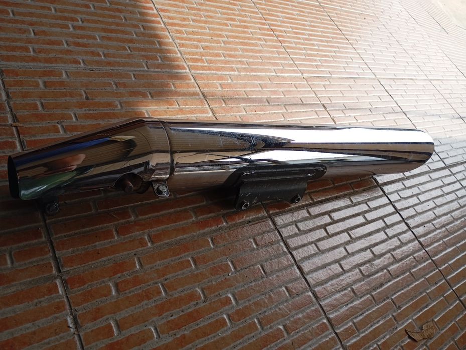 Escape Suzuki marauder 800
