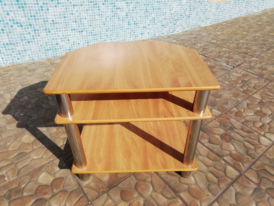 Mesa Boa para Pequeno Bar