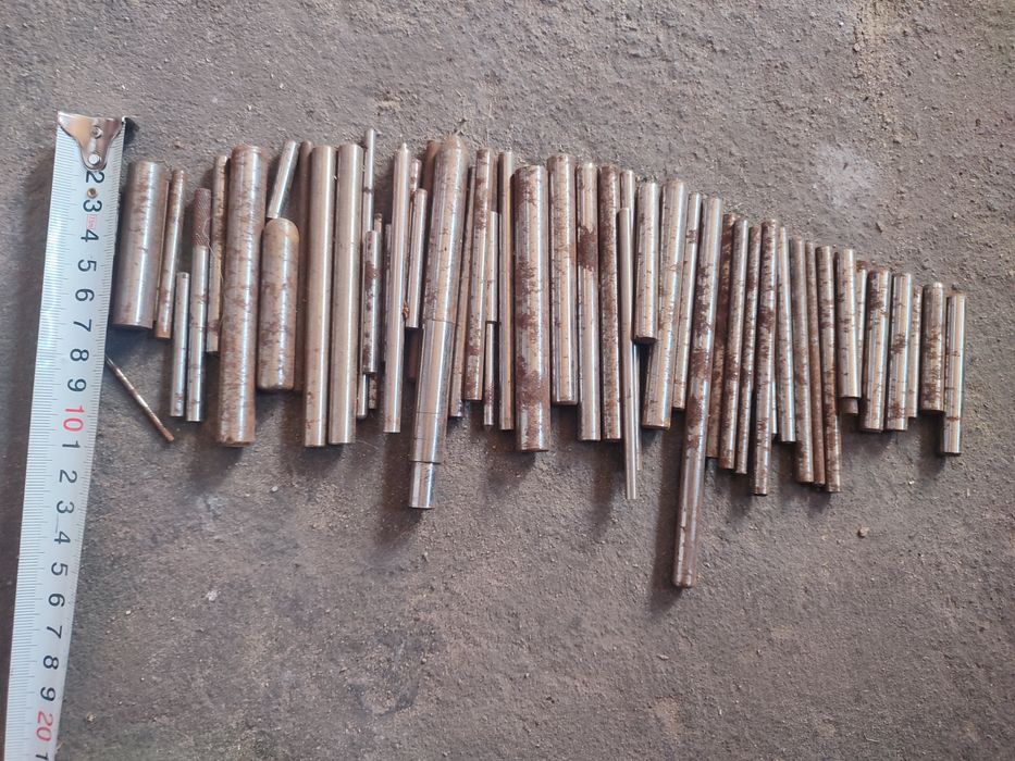 Stare narzędzia wałki różne