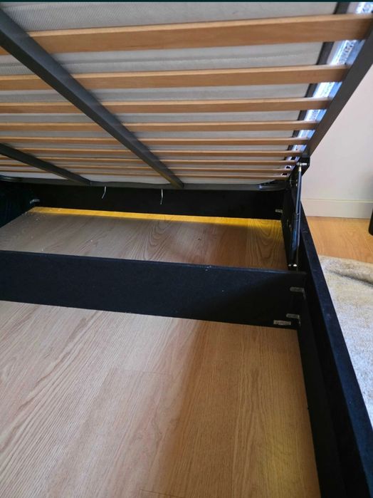 Cama casal  bau 1 60x200 150€