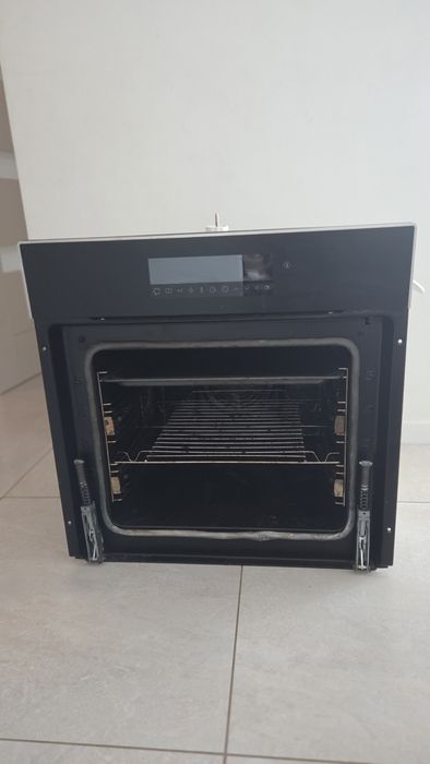 Piekarnik z teleskopami