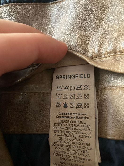 Blusão Springfield Castanho com Carapuço