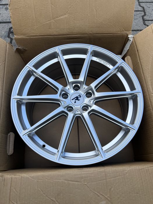 5/114.3 R20 Диски Tesla Y / Ford Mustang , Explorer / Infiniti Q60