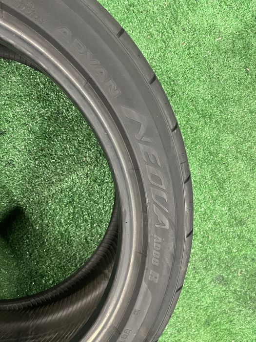 Opony 215/45 R17  Semi-slick Yokohama