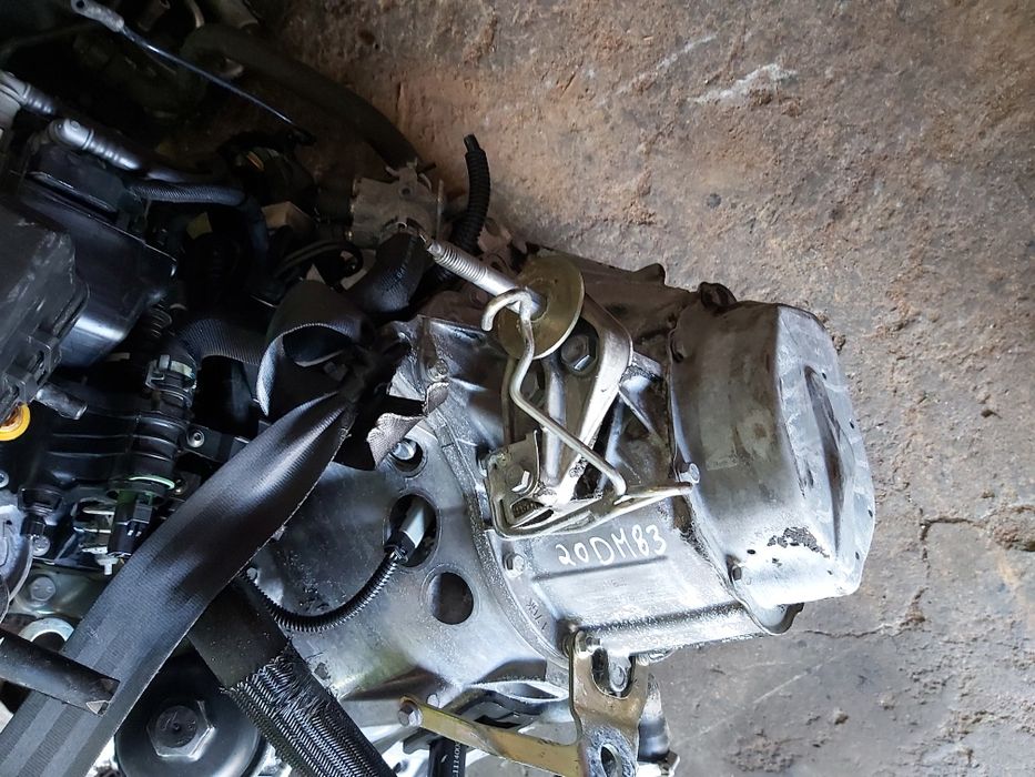 Caixa de velocidades citroen berlingo 1.6hdi 20DM83