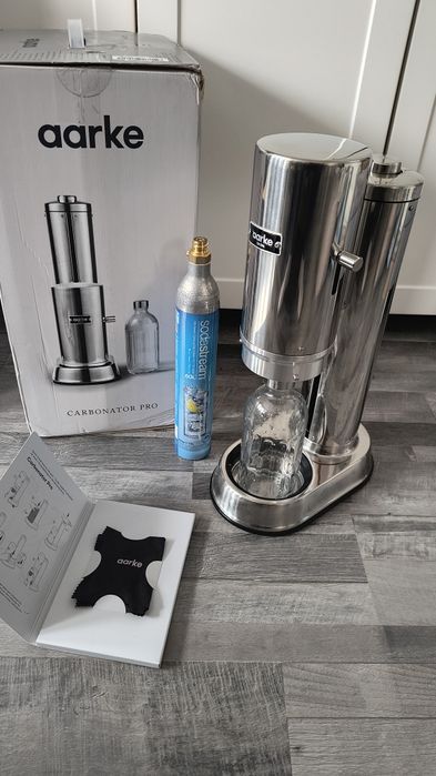 Saturator do wody Aarke Carbonator Pro