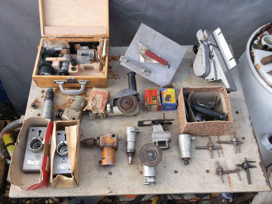 zestaw do wiertarki celma majsterkowicza z epoki prlu