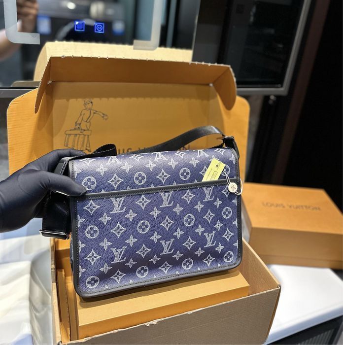 LOUIS VUITTON сумка мужская синяя мессенджер messenger кожаная