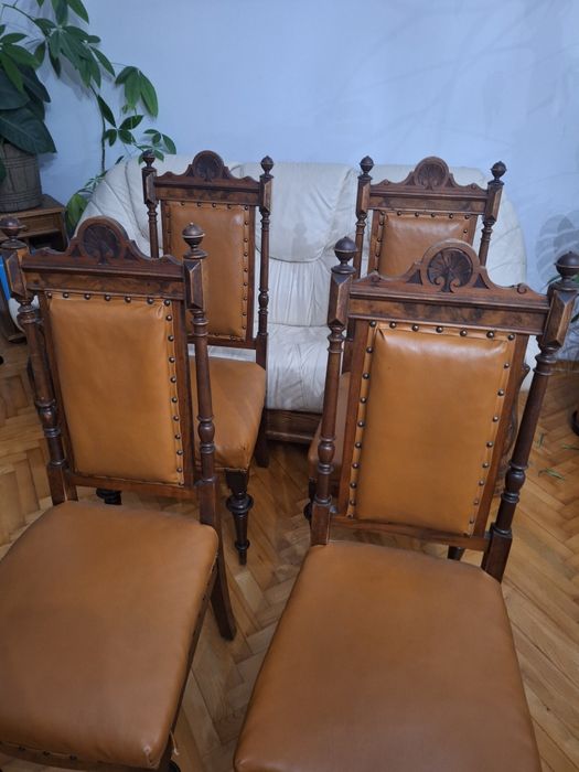 Eleganckie Krzesło Neorenesansowe z 1900 Roku: Klasyka i Styl