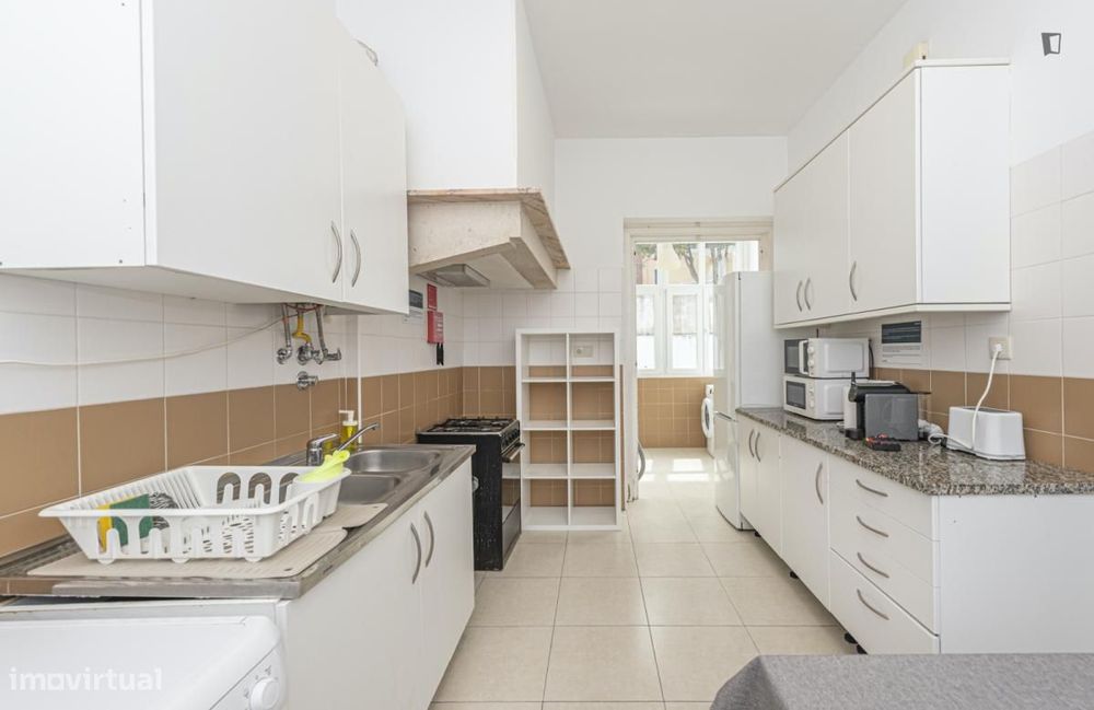 Quarto - localizado em Lapa Lisbon