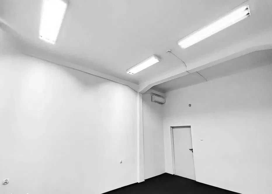Lokal biurowy 25m2 - Parking, klimatyzacja, Atrakcyjna Lokalizacja