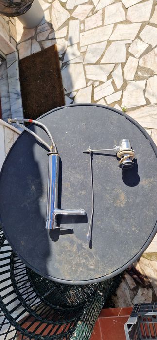 Torneira alta roca 100% funcional muito pouco uso