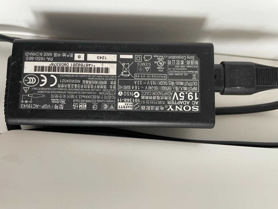 Ноутбук SONY Vaio SVF152C29M