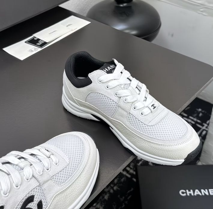 Жіночі кросівки Chanel натуральна шкіра