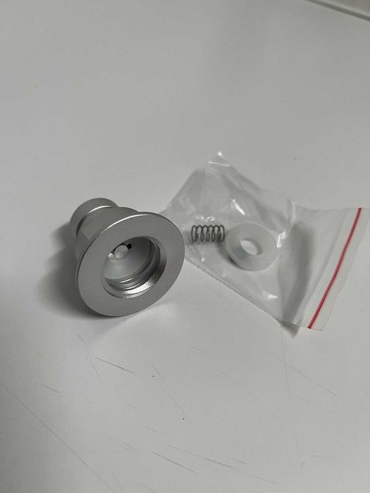 Adapter na nabój do Saturatora Sodastream . Na Butelkę CO2 z Gwintem