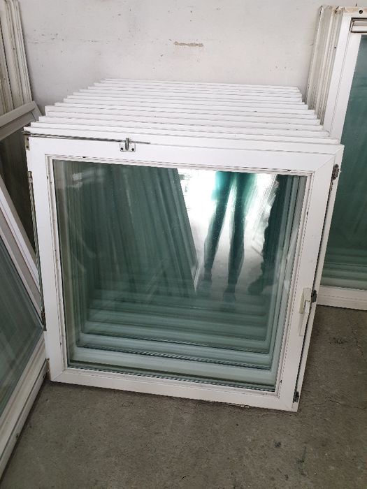 Okna z Niemiec inwentarskie gospodarcze obora 105x100 dowóz cały kraj