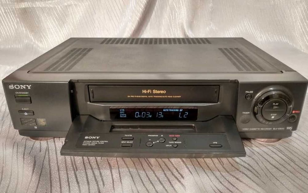 Відеомагнітофон Sony SLV-E800