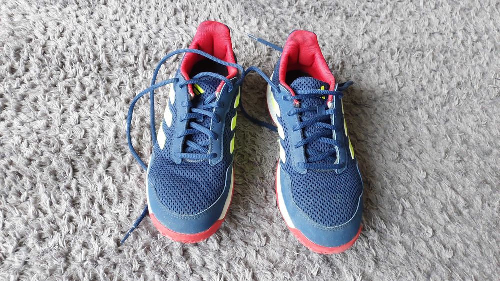 Buty tenisowe r. 37 1/3