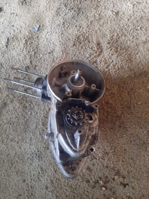 Sprzedam pozostałości po wsk