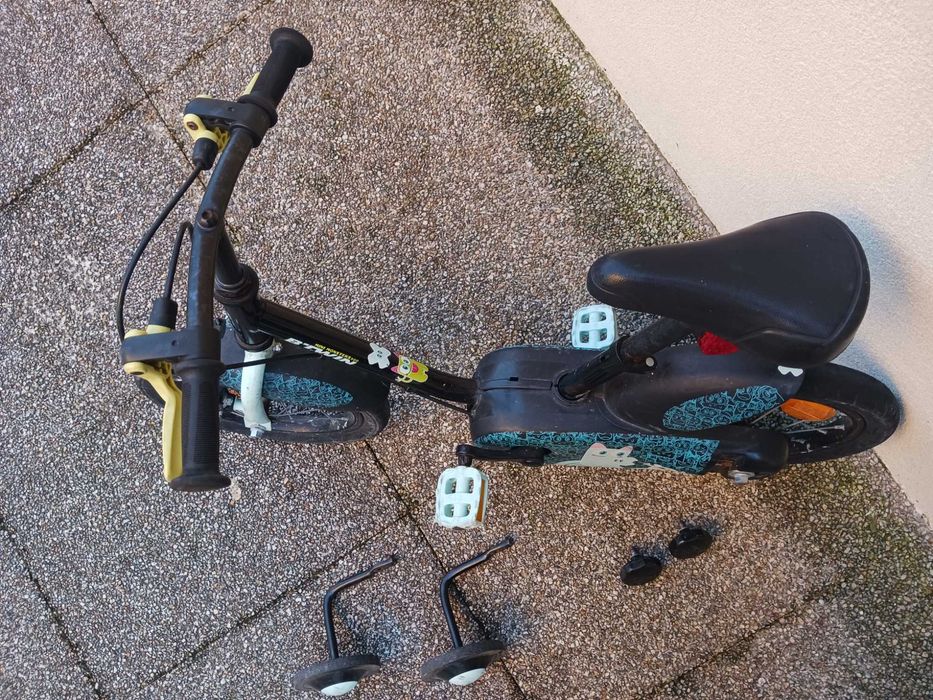 Bicicleta  para criança  em bom estado v