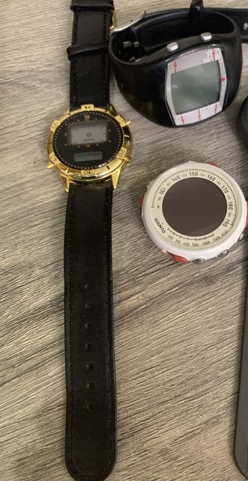 Годинники полар на запчастини