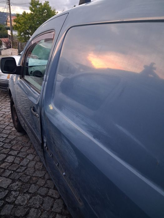 Renault kangoo de 2008 salvado