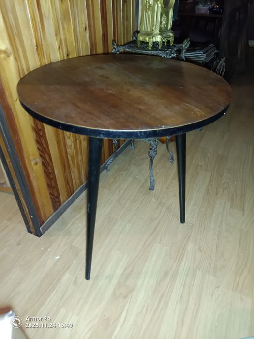 Stolik kawowy OT-2 PRL