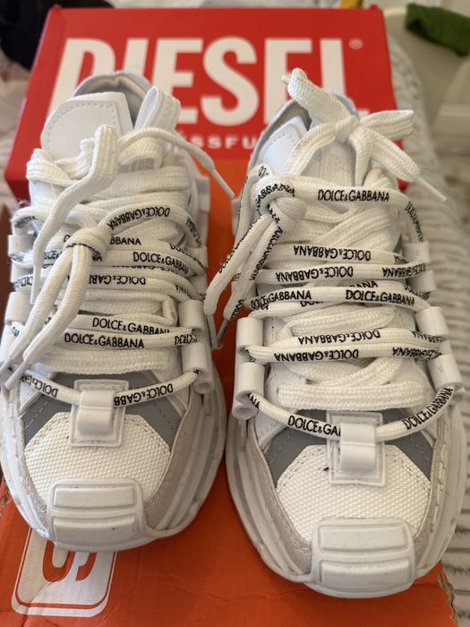 Продам кроссовки