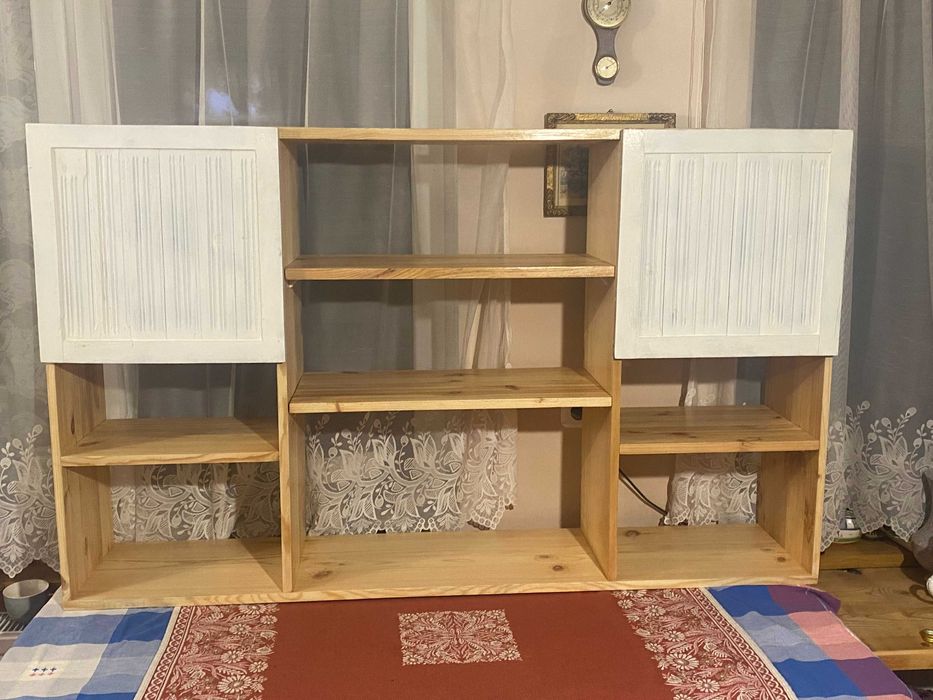 Półka nad biurko z litego drewna sosnowego