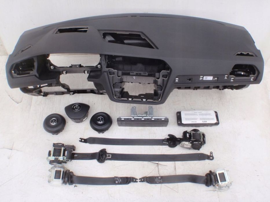 VW TIGUAN 5NA DESKA Head Up KONSOLA KOKPIT PULPIT PÓŁLKA PARAPET PODUSZKI POWIETRZNE KIEROWCY PASAŻERA KOLANOWE AIRBAG PODUSZKA PASY PAS MIX