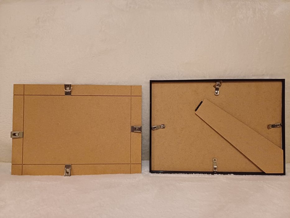 2 quadros de arte abstracta (autor: Lobo)