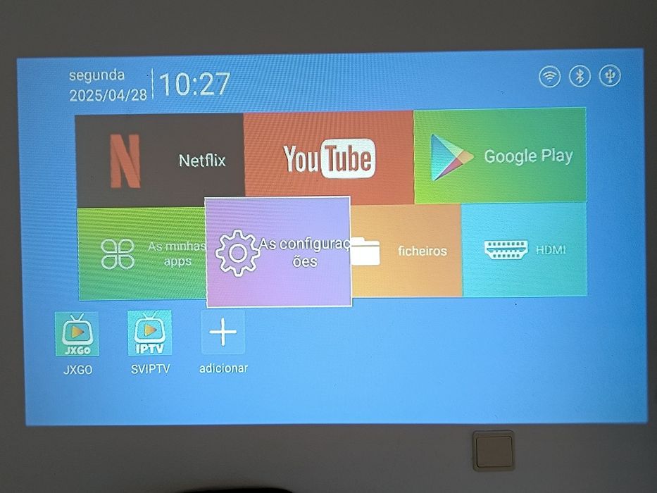 Projector imagem Hy300 Android 11. Um autêntico cinema em casa!