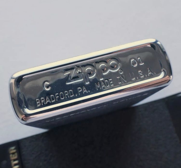 Isqueiro Zippo de coleção raro Mercedes Benz
