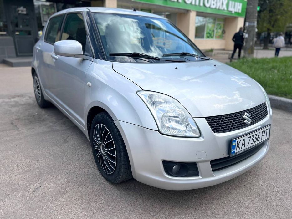 Продам авто Suzuki Swift 1,4 бензин 2008 рік