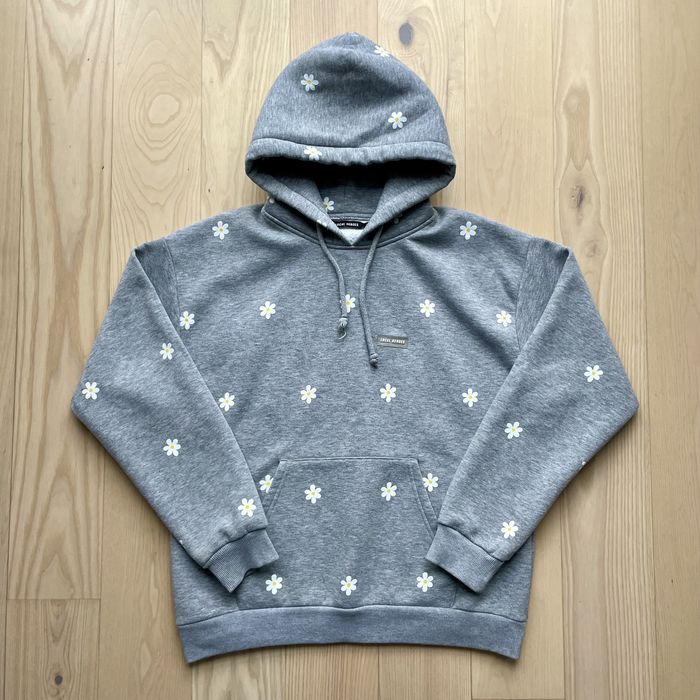 Szara bluza w stokrotki z kapturem Local Heroes Poznań Wilda •