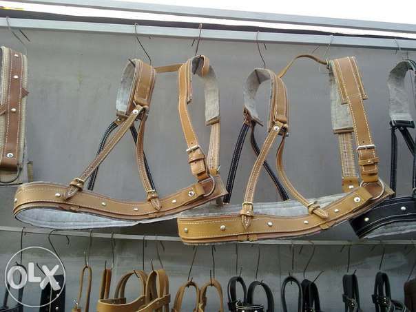 продам кінну упряж (збрую кінну) сідла шкіряні
