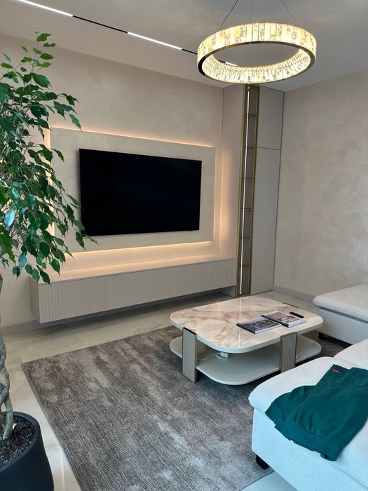 Продаж будинку/БЕЗ %/НОВИЙ РЕМОНТ/острів Водників/Дизайнерський/Козин