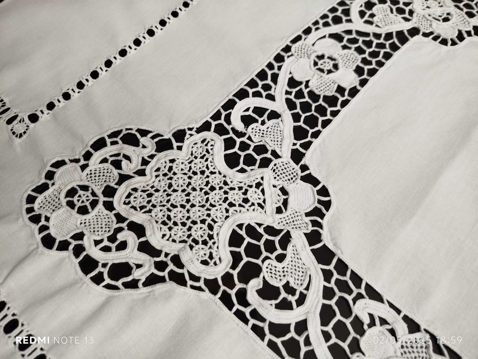 Toalha renda de Veneza