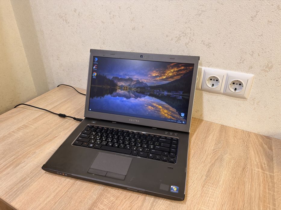 Ноутбук Dell Vostro 3560 15.6” / Core i3 / 4GB / SSD 128GB