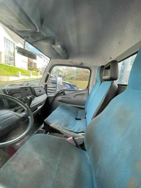 Mitsubishi Canter Ano 2014 – Motor Novo + Carroceria Nova