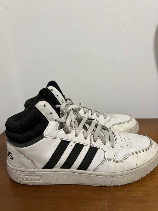 Adidas Hoops 3.0 Mid