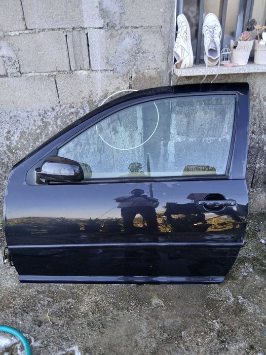 Portas da frente Golf IV 3P
