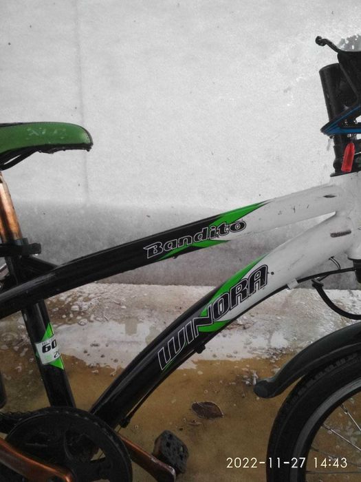 Велосипед алюминевый колеса 20 дюймов из Германии.