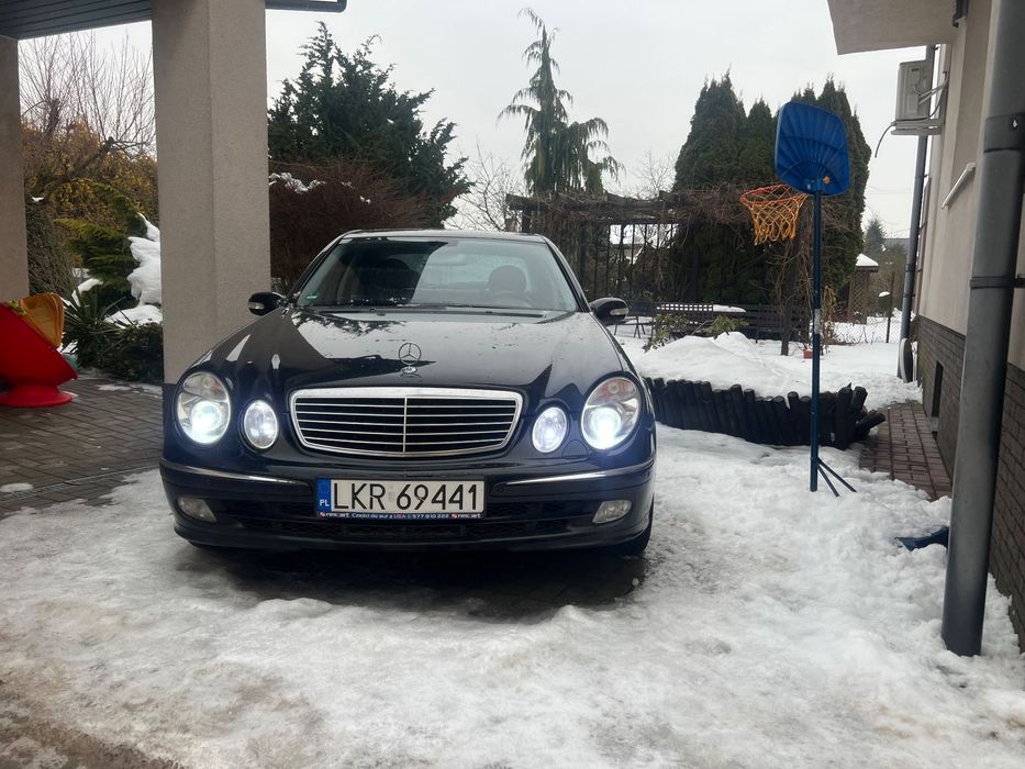 Mercedes-Benz Klasa E Mercedes W211 5.0 V8 lpg
