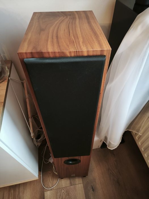 Studio 16hz Aries Reference