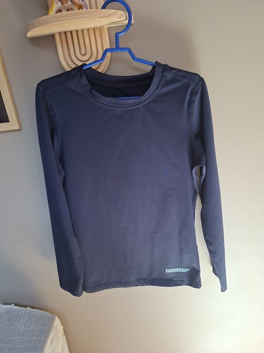 Bluzka sportowa granatowa 134/140