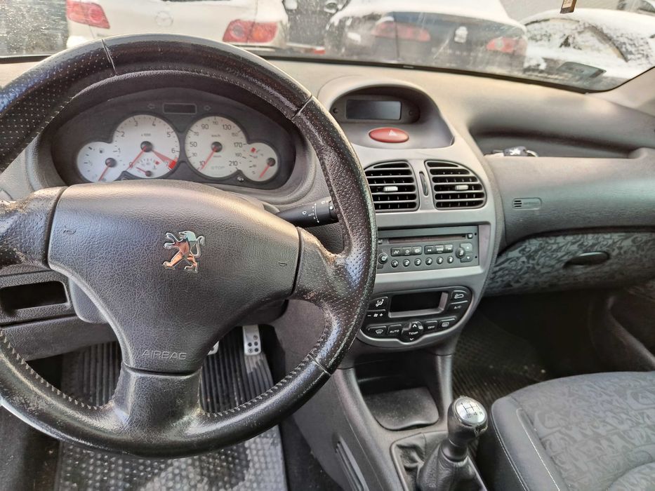 Peugeot 206 1.6b 2002r QUIKSYLVER Szyberdach NA CZĘŚCI