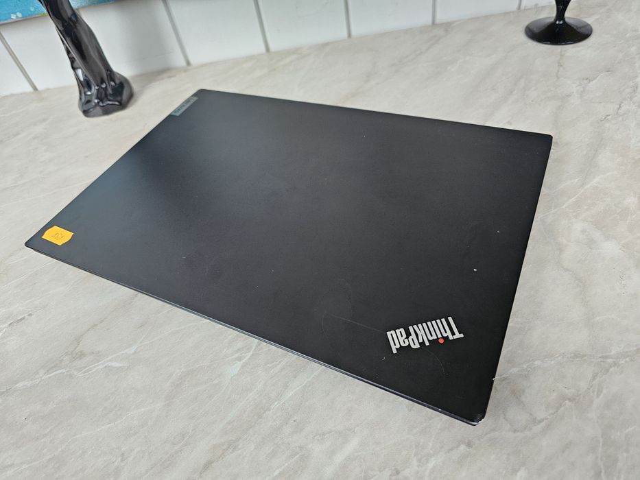 Ноутбуки Lenovo E14 G2 (Ryzen 3/8/256). Є кількість